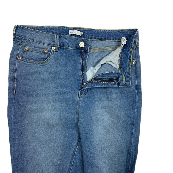 Avec Les Filles Women's High-Rise Cropped Straight Jeans 29 - Picture 7 of 12